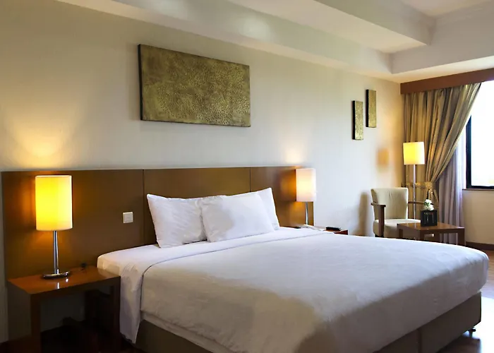 Deluxe King Room